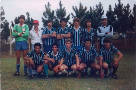 Em pé: Marcão , Armando Walker , Claudio , Calçavara , Vilmar , Cica (em memória), Sergio / Agachados: iél , Laco , Rato , Nelson , Zé Polaco  (em memória)